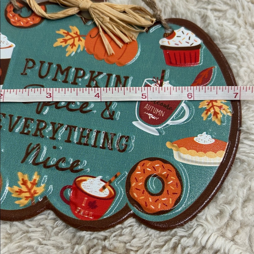 New Thanksgiving Decor - Picture 5 of 6